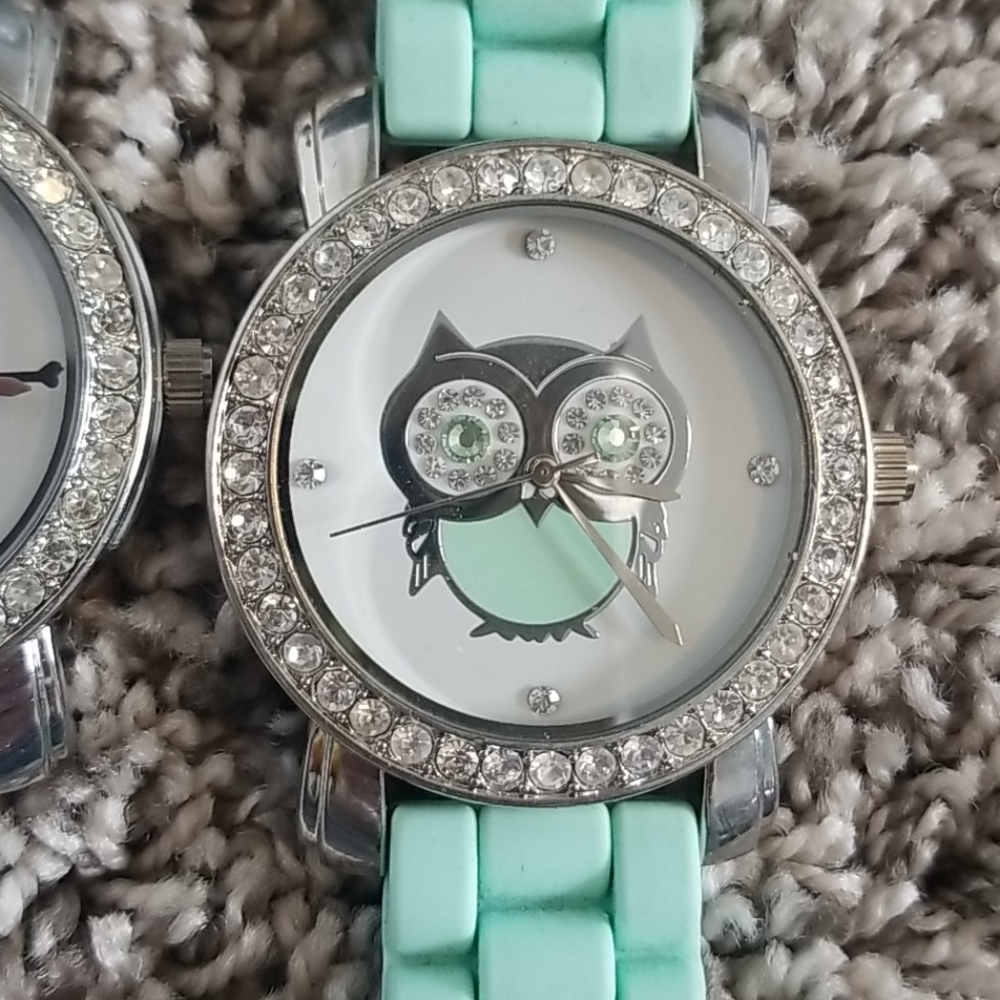 Watches - Picture 4 of 4